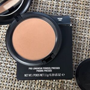 MAC Pro Longwear Pressed Powder - Medium Deep NEW DISCONTINUED